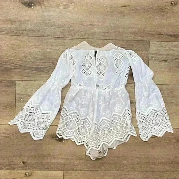 NWOT Stone Cold Fox Aden Lace Romper - Picture 7 of 12